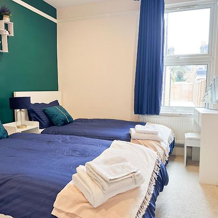 Beautiful 2 Bedroom With Private Garden In Wimbledon - Minutes From Central Λονδίνο Εξωτερικό φωτογραφία