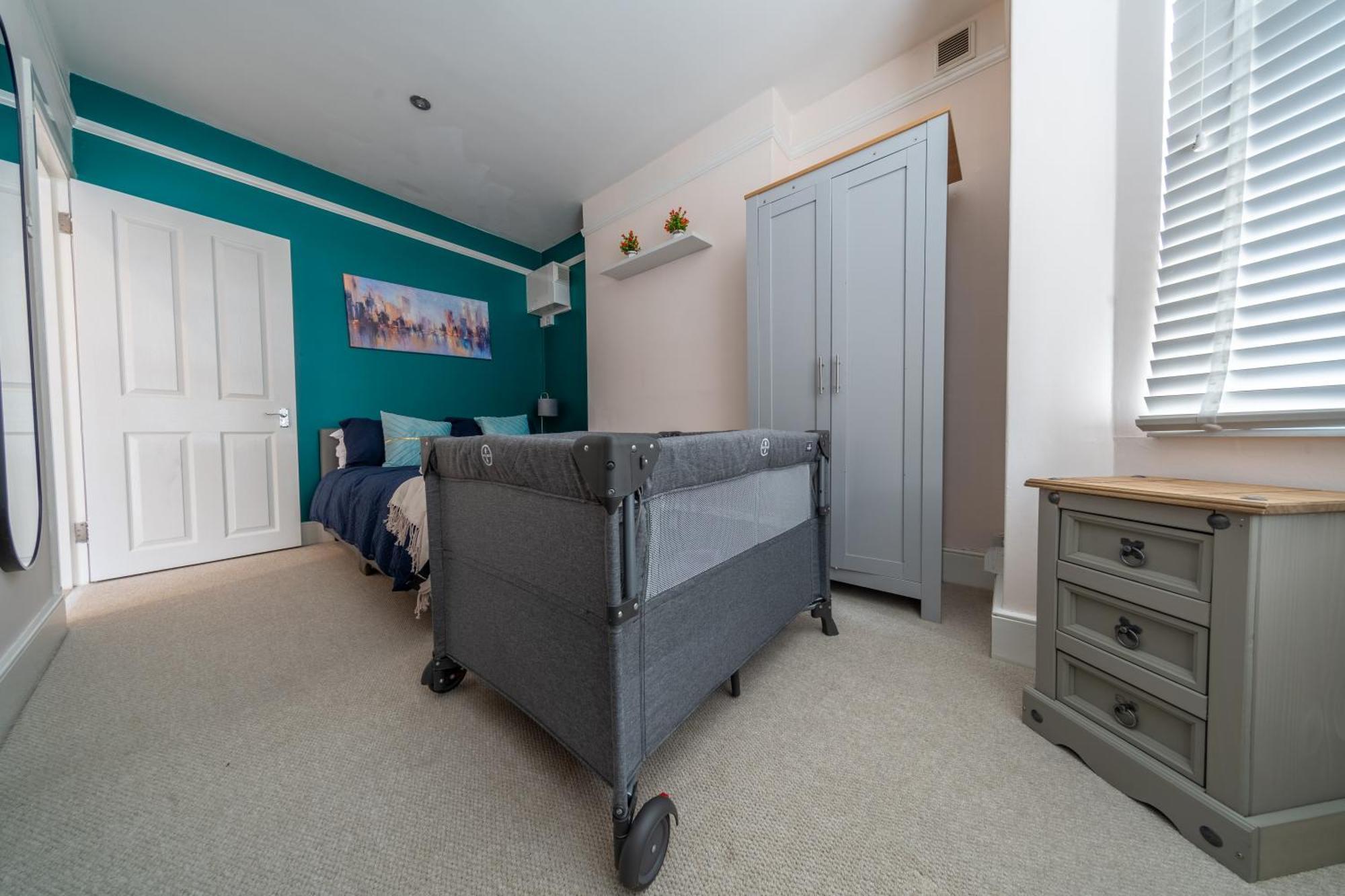 Beautiful 2 Bedroom With Private Garden In Wimbledon - Minutes From Central Λονδίνο Εξωτερικό φωτογραφία